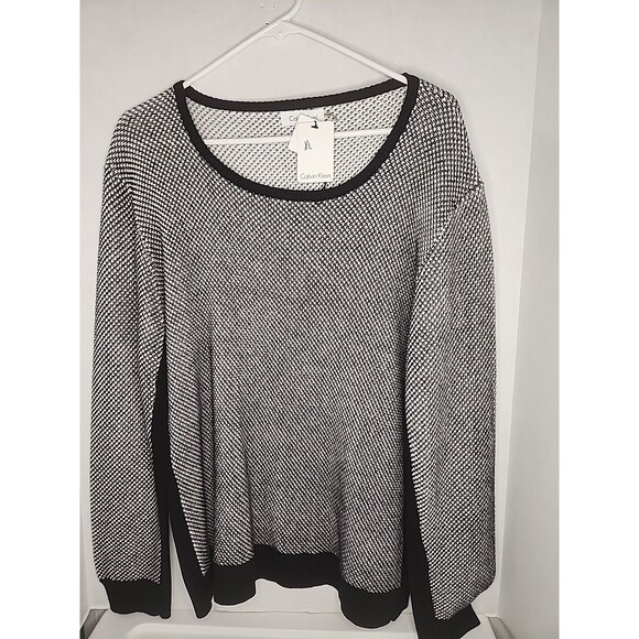 Calvin Klein Tops - Calvin Klein Jeans White & Black Knit Sweater Women’s Size X Large